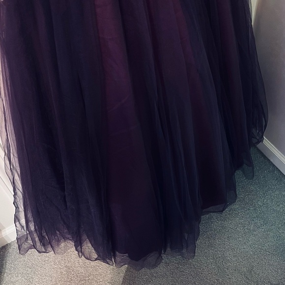 MADISON JAMES Elegant Purple Floral Lace Maxi Formal Ball Gown - Picture 11 of 17